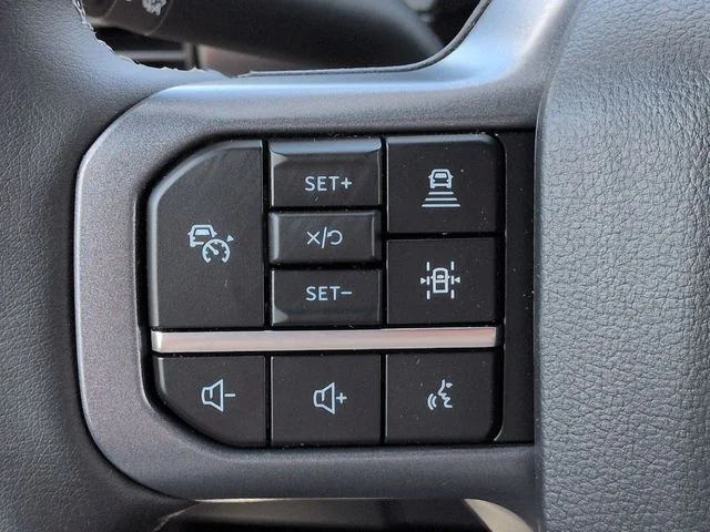 New 2026 Oxford White Ford Lariat® image 25