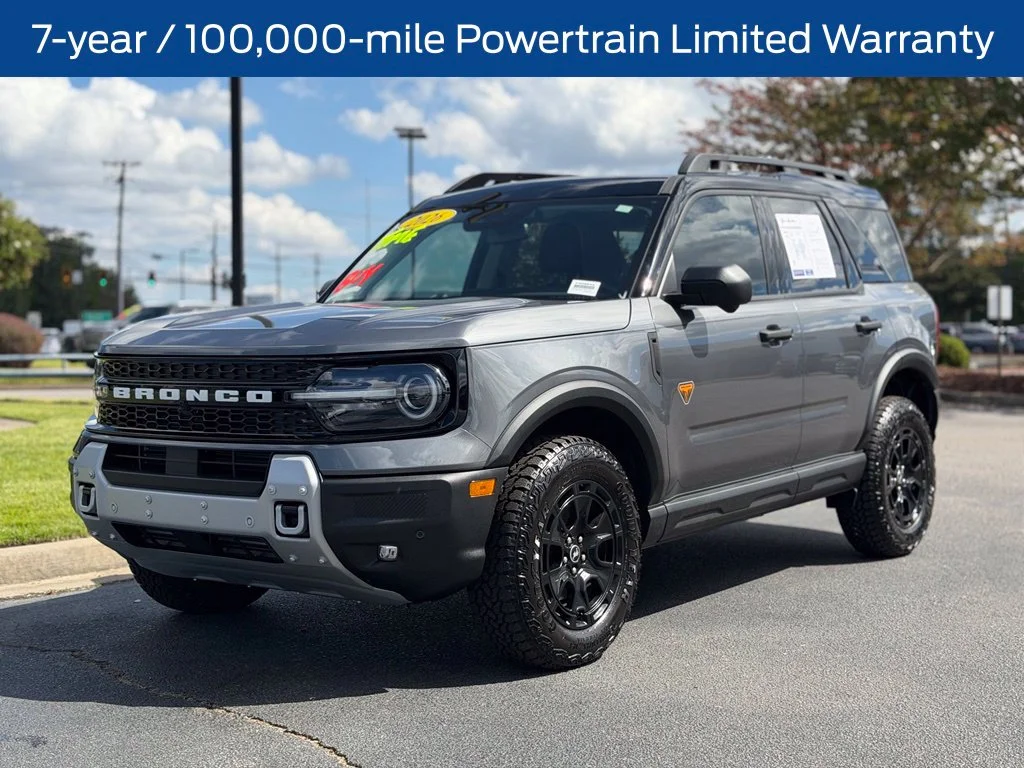 Used 2026 Gray Ford Badlands image 4