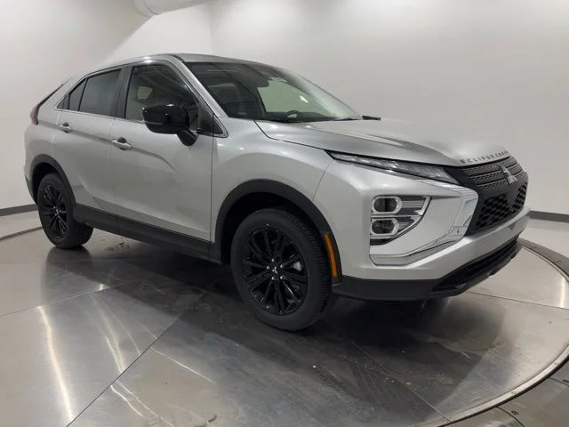 New 2026 Silver Mitsubishi LE image 7