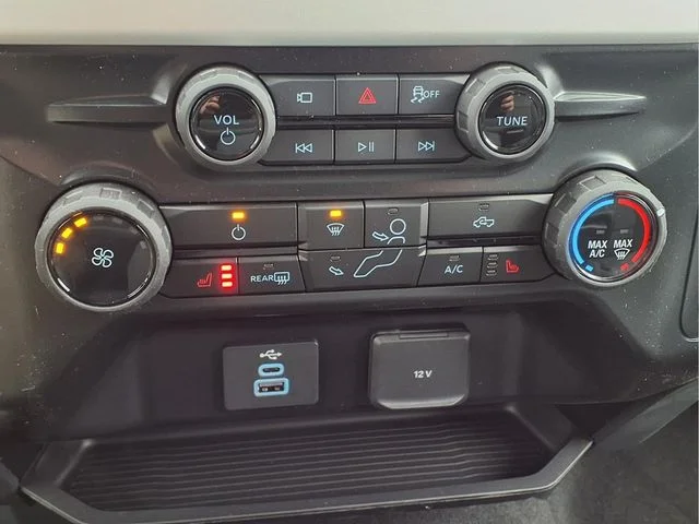 New 2026 Avalanche Ford F-250® XLT image 13