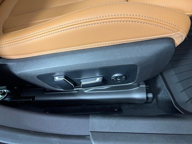 New 2026 Gray BMW 330i image 40
