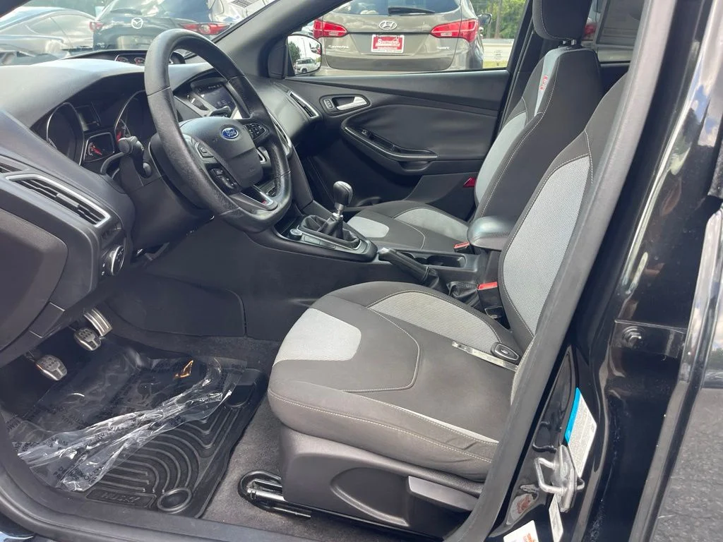 Used 2015 Black Ford ST image 15