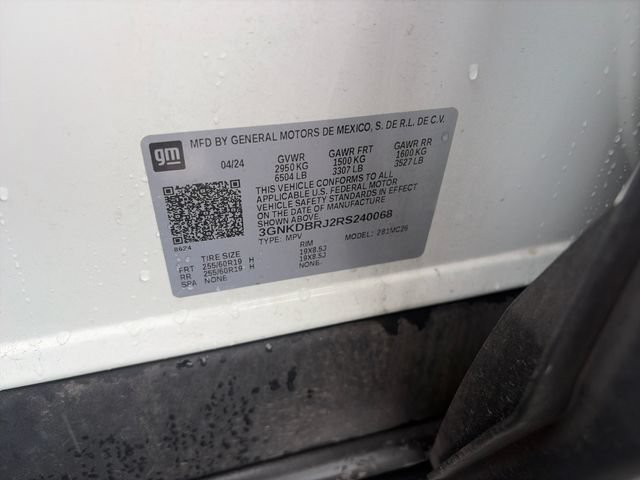 Used 2024 Summit White Chevrolet LT image 25
