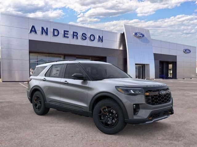 New 2026 Carbonized Gray Metallic Ford Tremor image 7