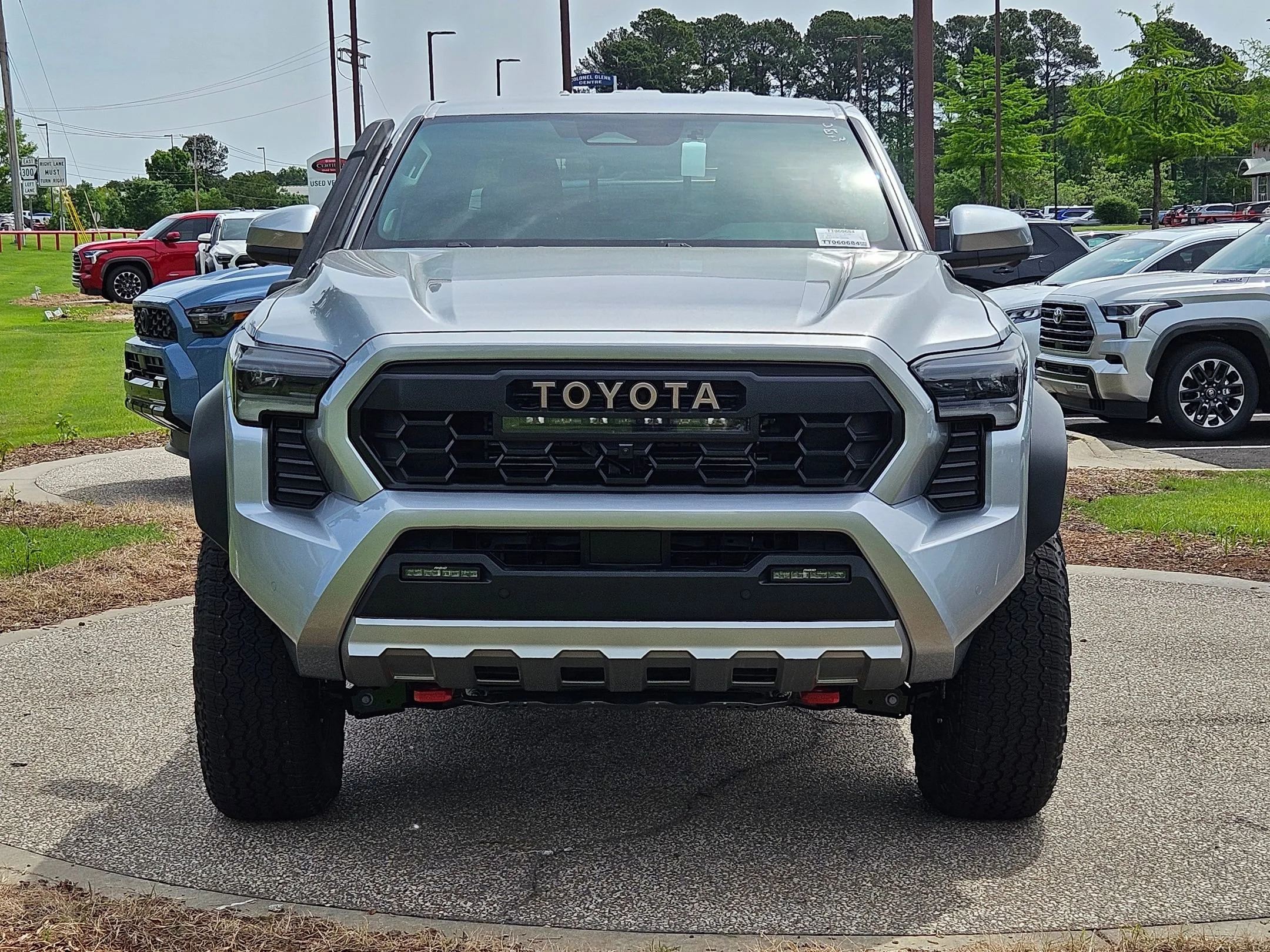 New 2026 Celestial Silver Metallic Toyota Trailhunter Hybrid image 2