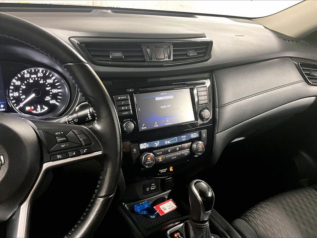 Used 2020 Blue Nissan SV image 24