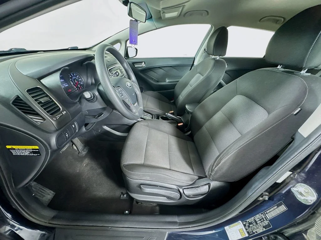 Used 2017 Blue Kia LX image 22