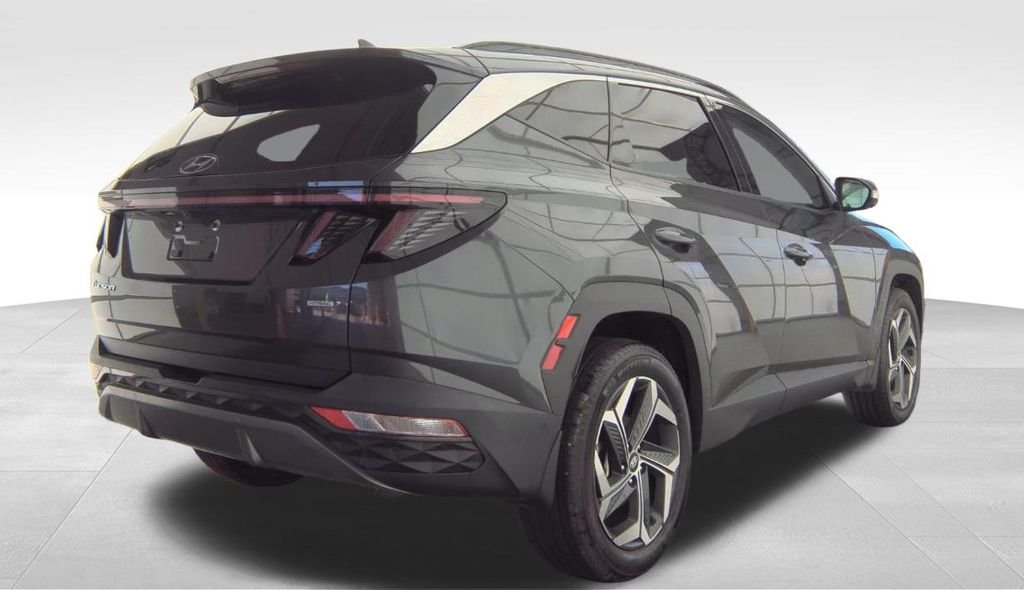 Used 2023 Gray Hyundai Limited image 4