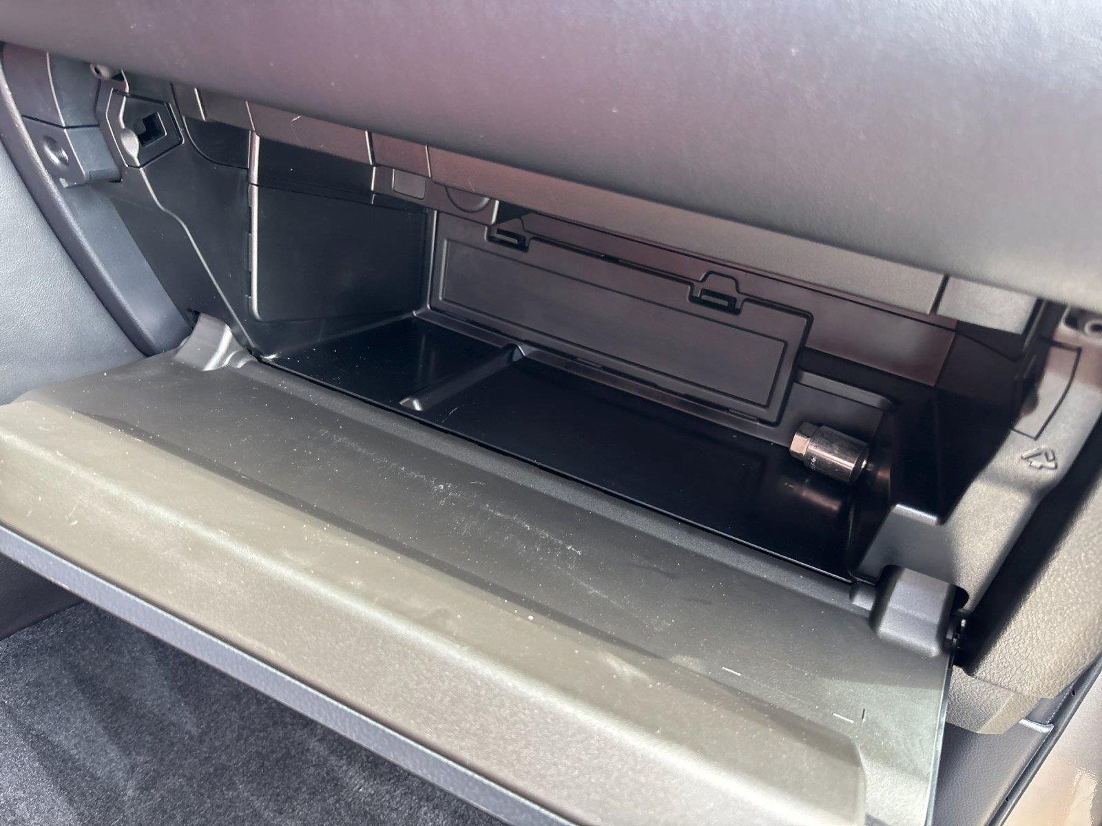 Used 2021 Atomic Silver Lexus GX 460 Premium image 41