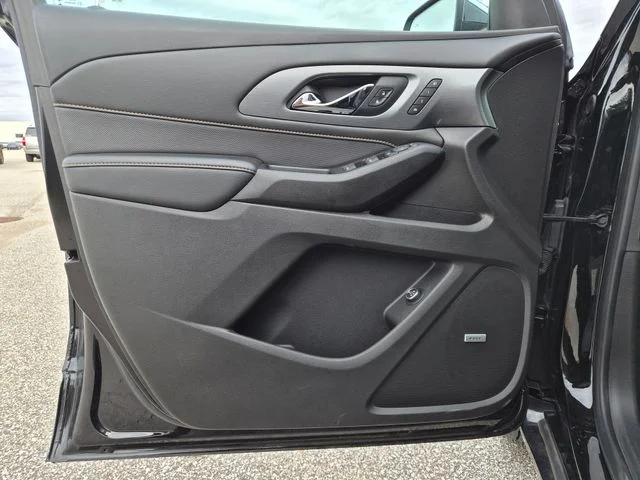 Used 2021 Black Chevrolet Premier image 14