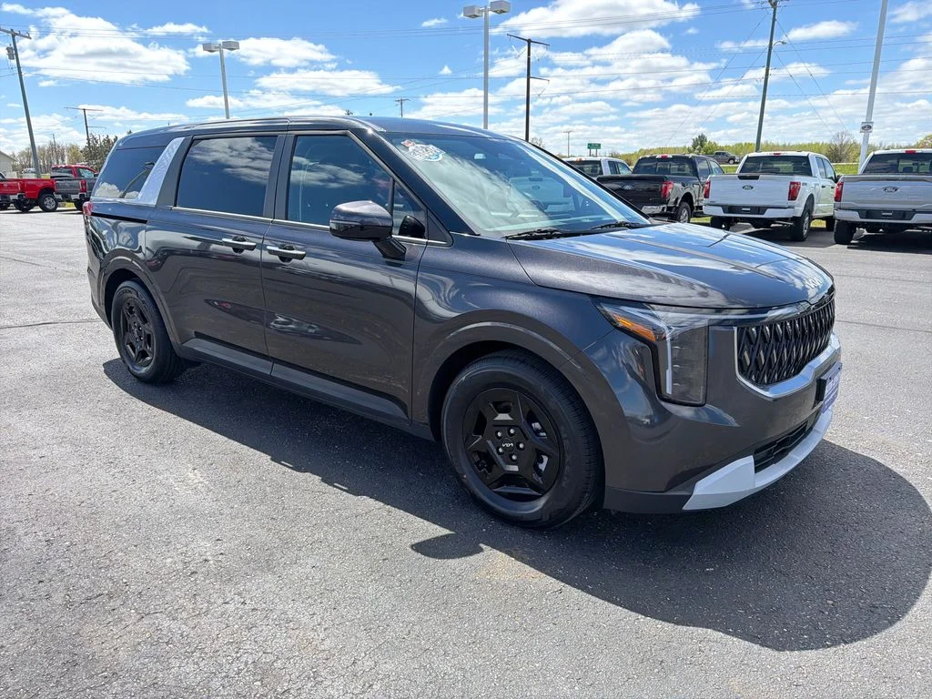 Used 2025 Gray Kia LXS image 7