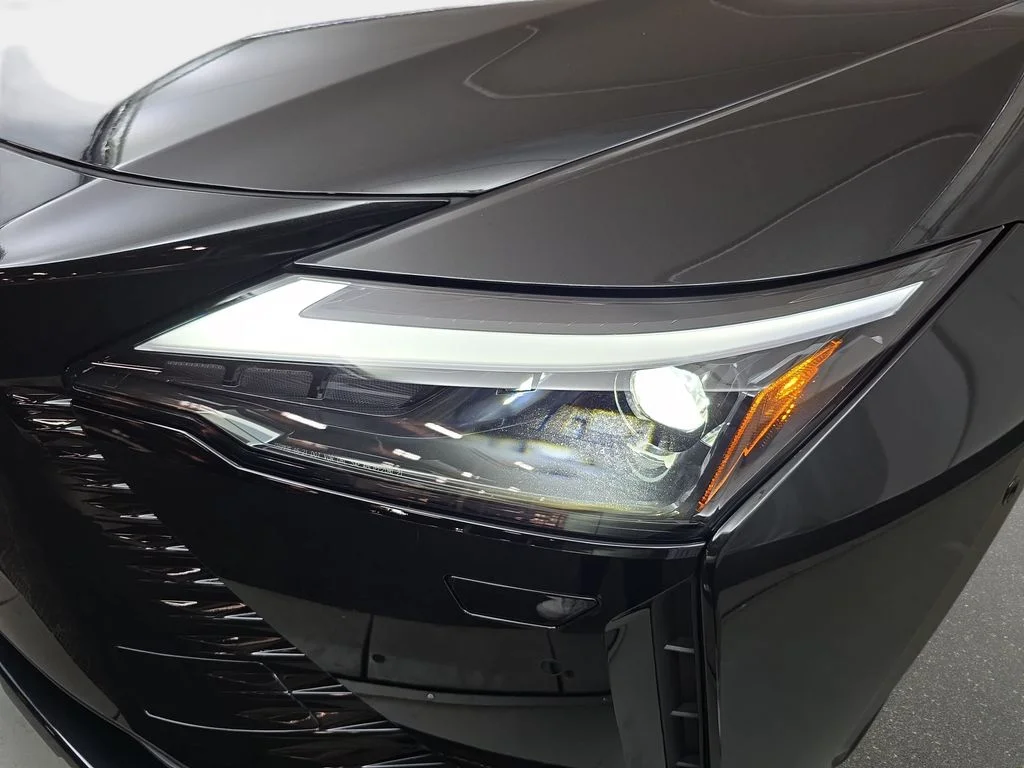 New 2026 Caviar Lexus PREMIUM AWD image 28