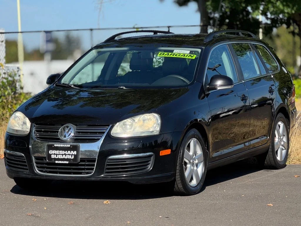 Used 2009  Volkswagen 2.5L SE image 3