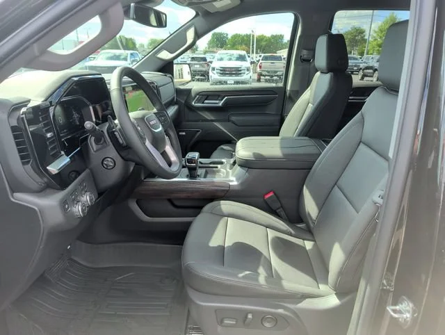 New 2026 Onyx Black GMC SLT image 11