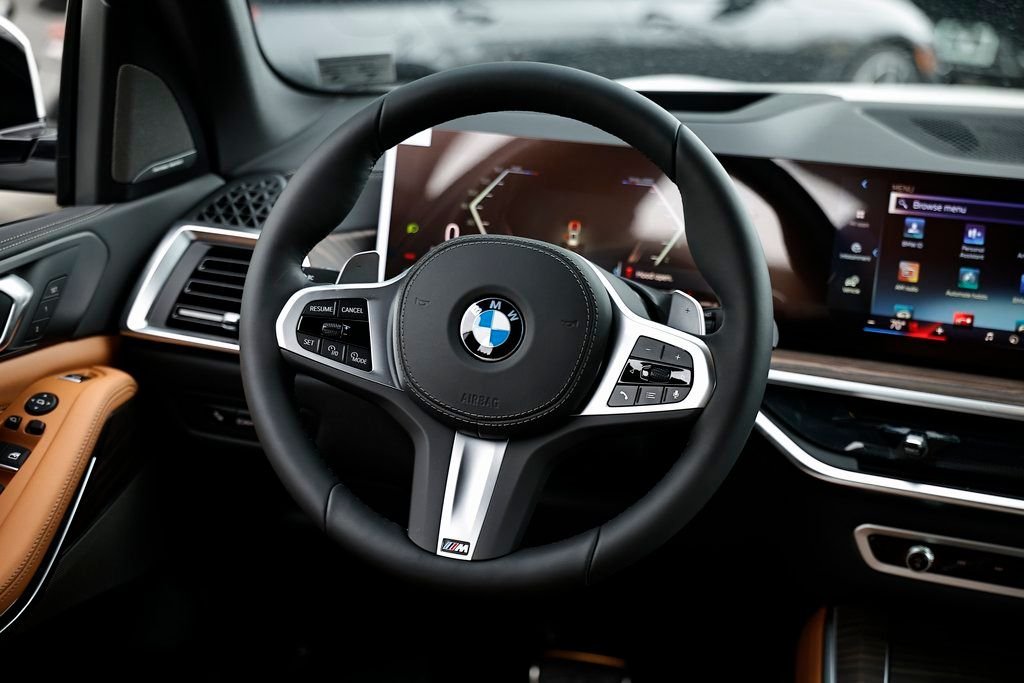 New 2026 Mineral White Metallic BMW sDrive40i image 28