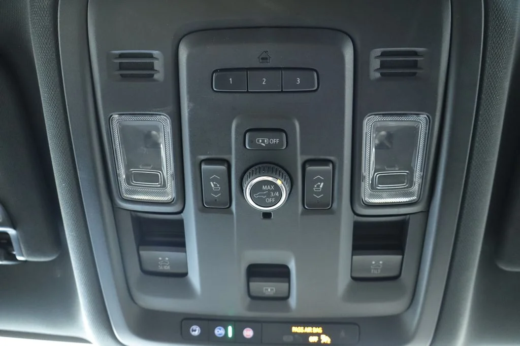 Used 2022 Gray Chevrolet RST image 36