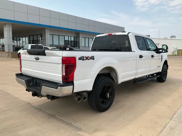 Used 2020 White Ford XLT image 38