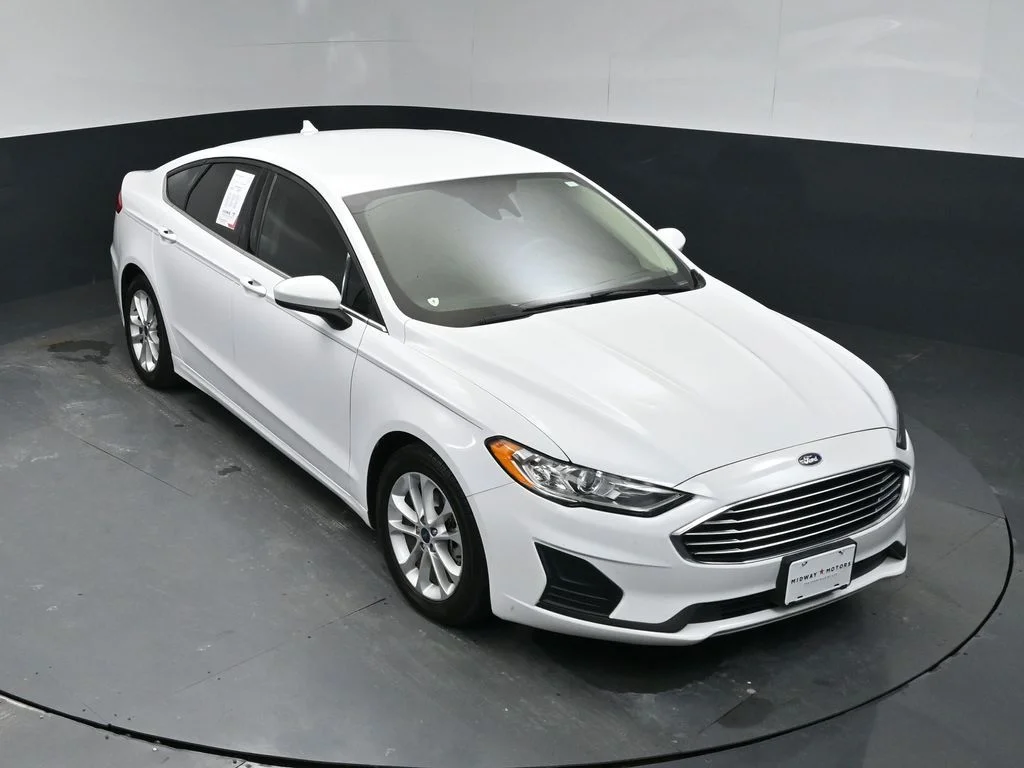 Used 2020 White Ford SE image 36