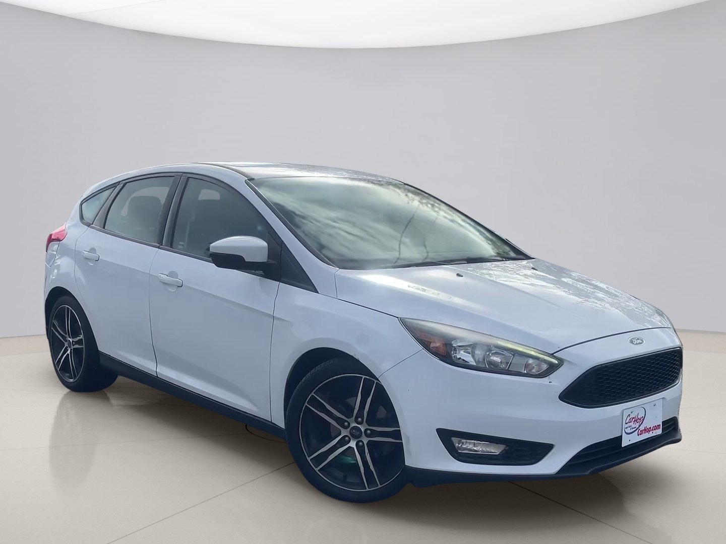 Used 2017 White Ford SE image 8