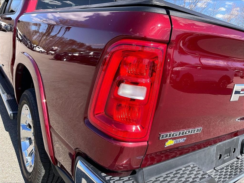Used 2025 Delmonico Red Pearlcoat Ram Big Horn/Lone Star image 30