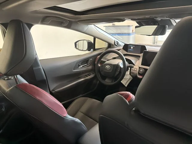 2026 Toyota Prius Plug-in Hybrid XSE Premium - Photo 30