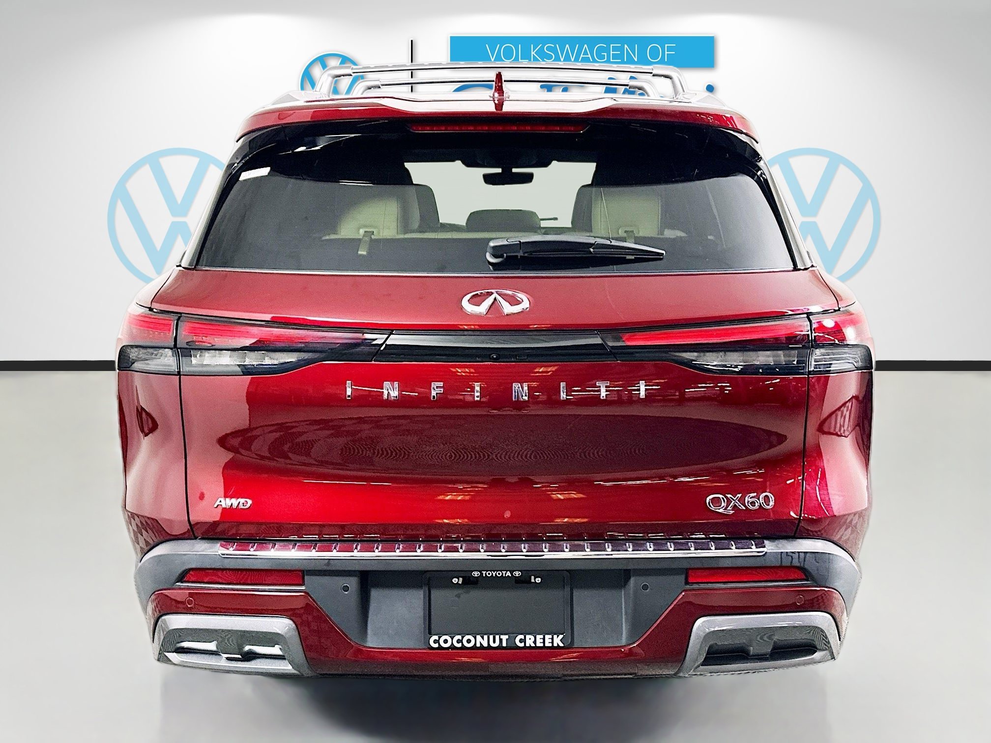 Used 2024 Deep Bordeaux INFINITI SENSORY image 4
