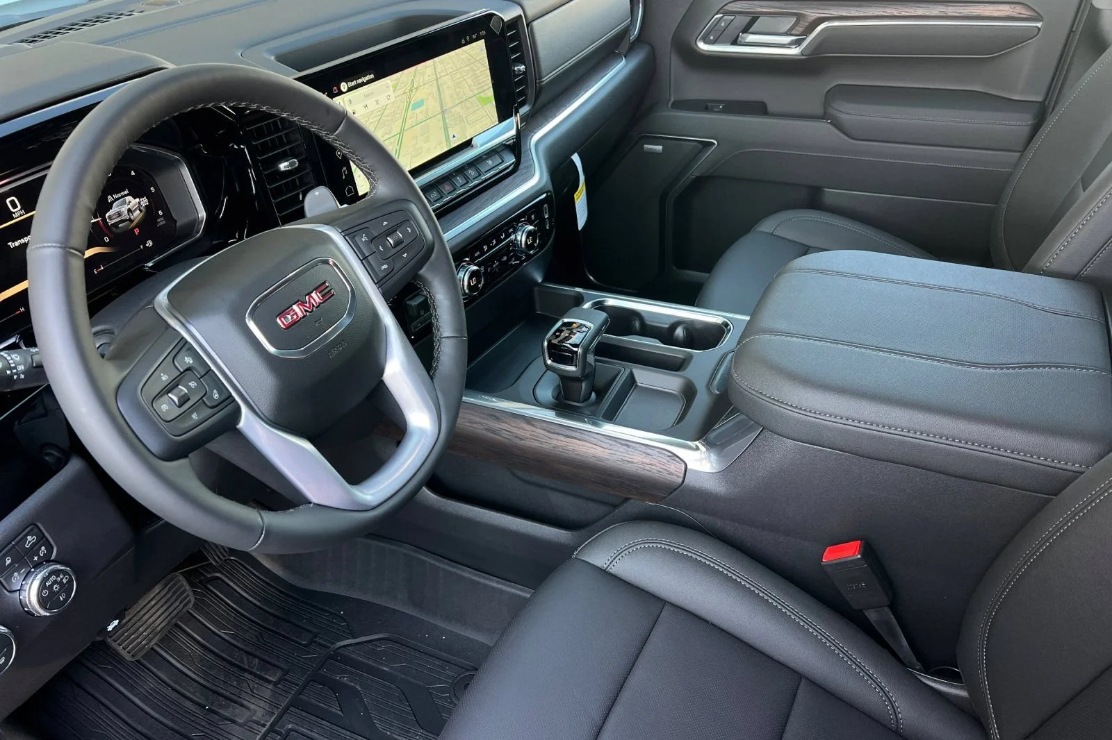 New 2026 Glacier White Tricoat GMC SLT image 8