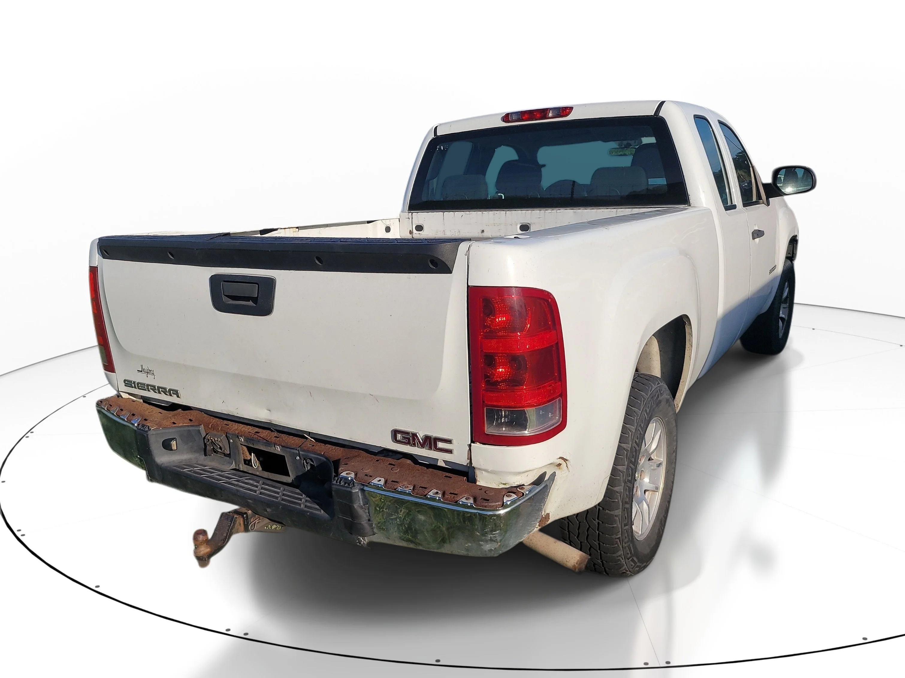 Used 2010 Summit White GMC Work Truck image 4