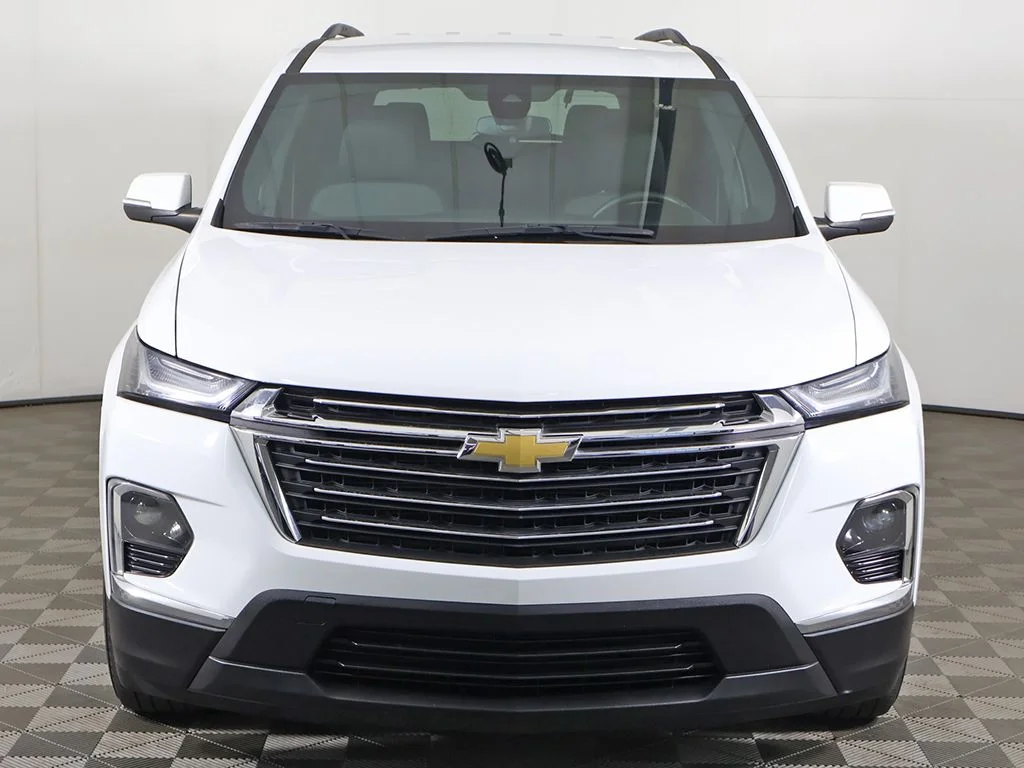 Used 2023 Summit White Chevrolet LT image 12