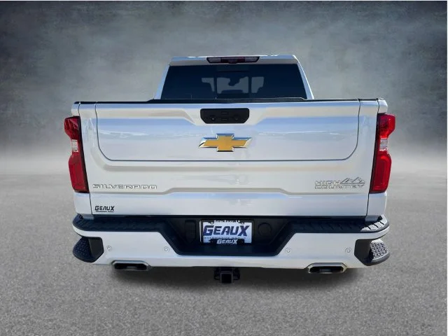 Used 2024 Beige Chevrolet High Country image 11