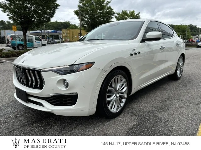 2022 Maserati Levante GT Comfort & Convenience Package