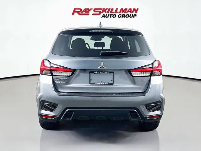 Used 2021 Gray Mitsubishi 2.0 SE image 6