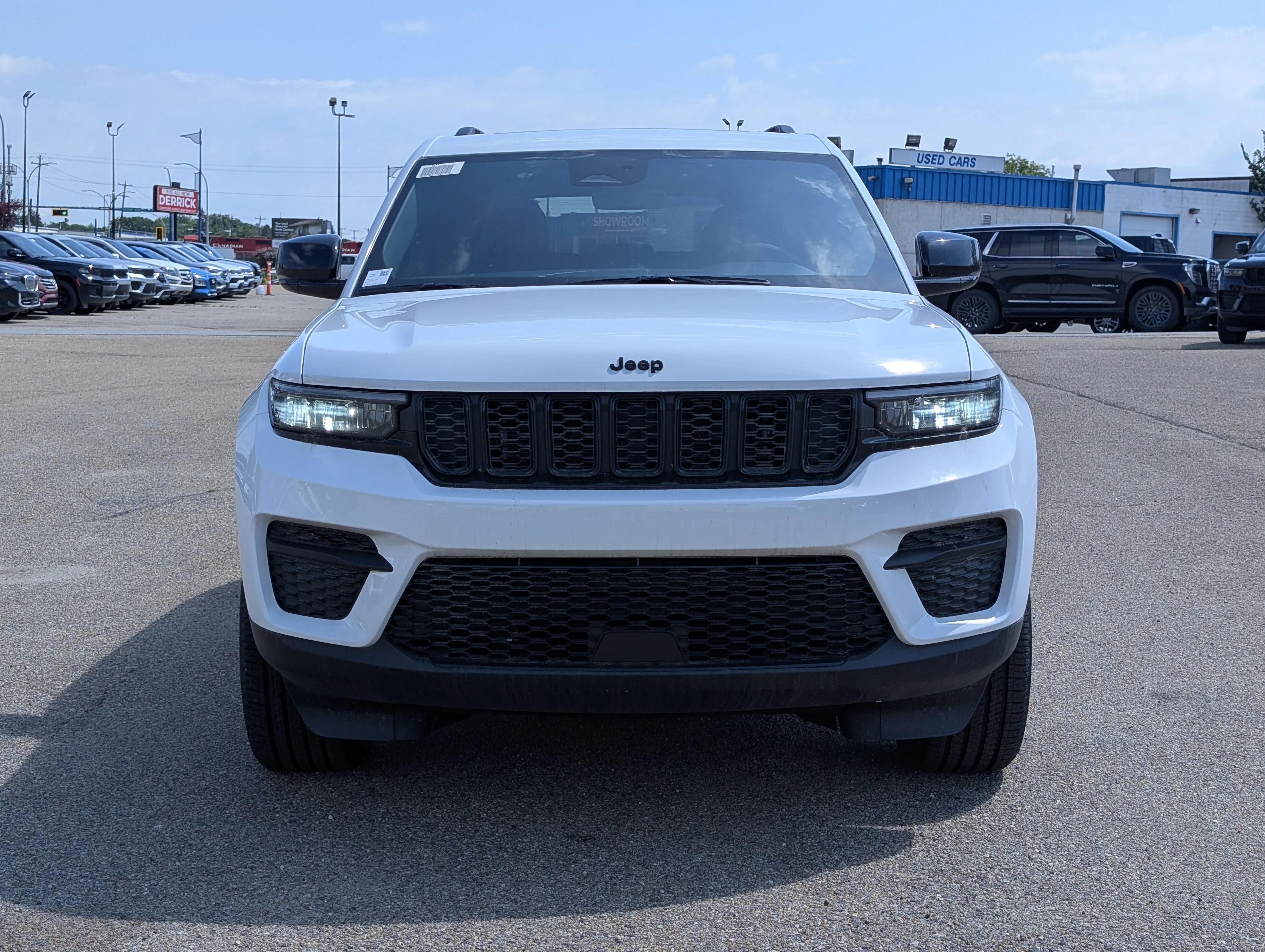 New 2025 Bright White Jeep Altitude image 10