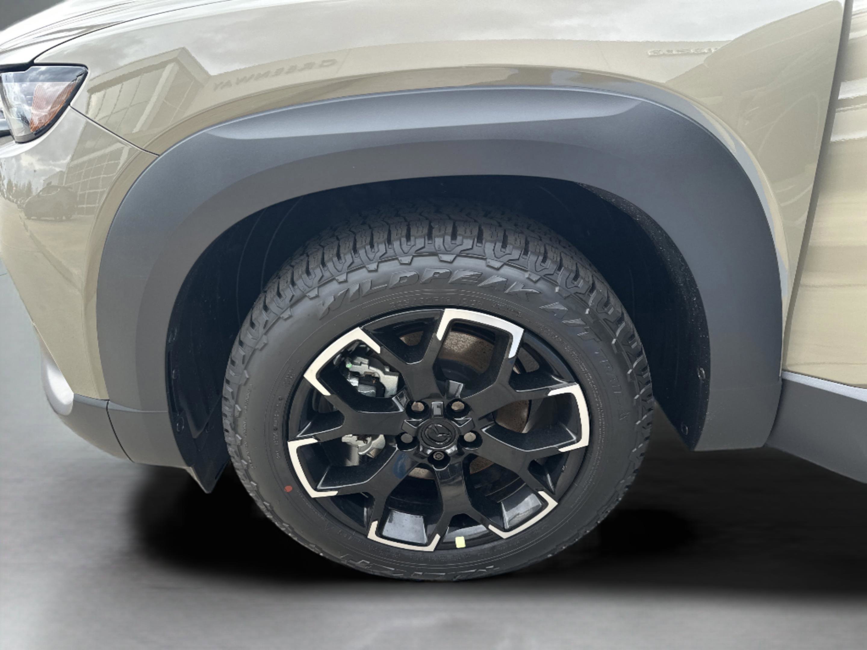New 2026 Zircon Sand Metallic Mazda 2.5 Turbo Meridian Edition AWD image 24