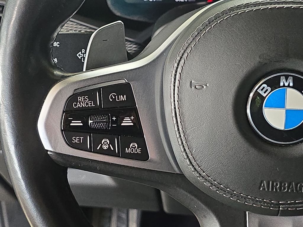 Used 2021 Black Sapphire Metallic BMW sDrive40i image 20