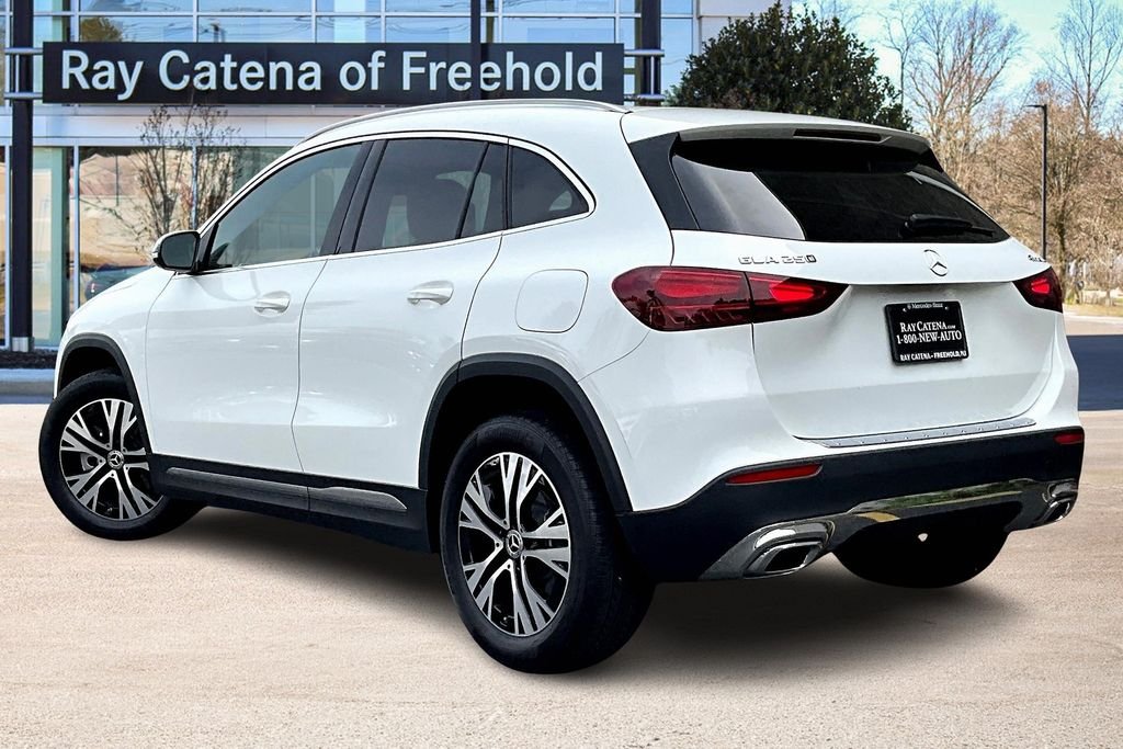 Certified Used 2025 White Mercedes-Benz GLA 250 image 12