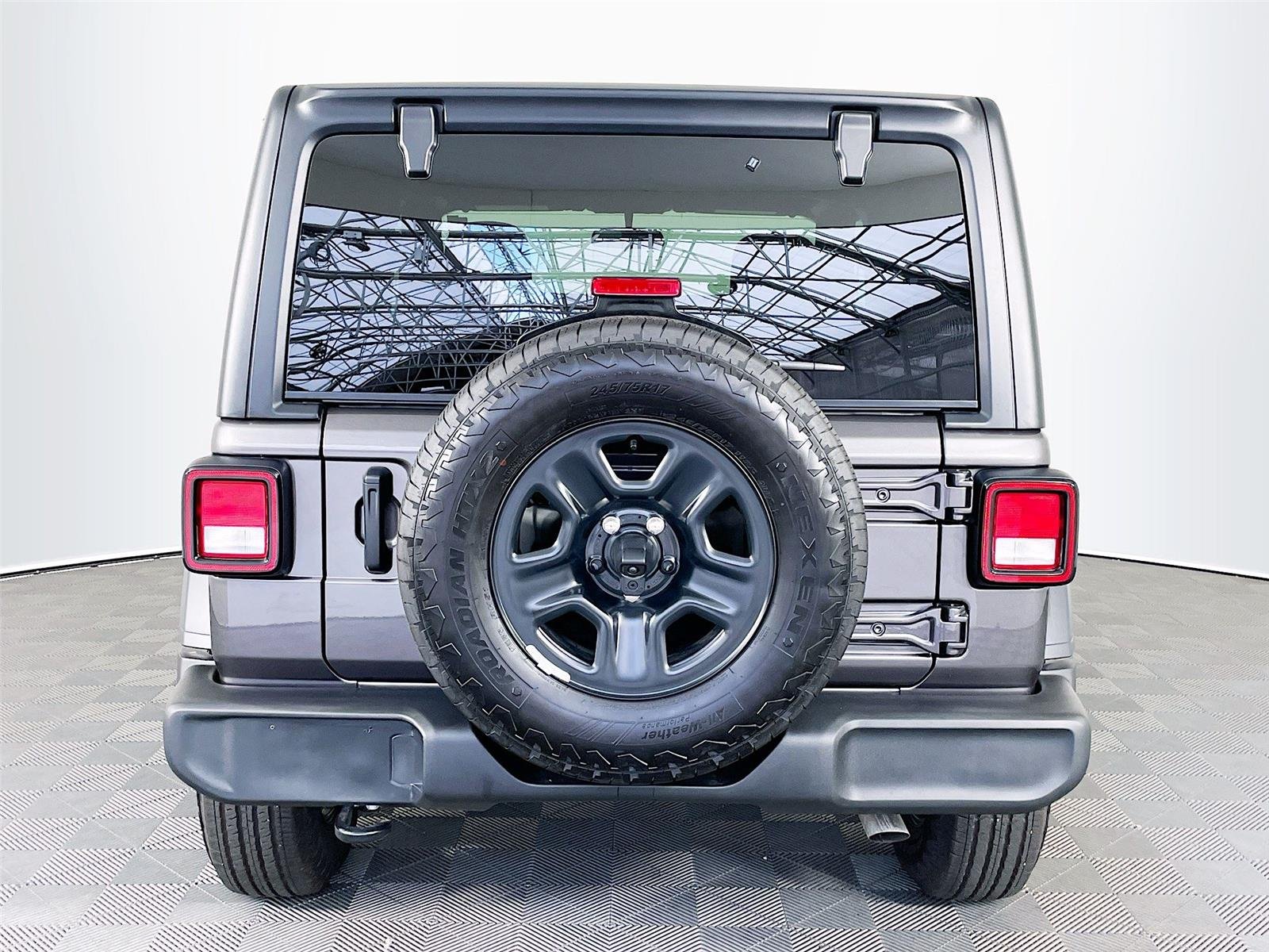 Used 2026 Granite Crystal Metallic Clearcoat Jeep Sport image 7