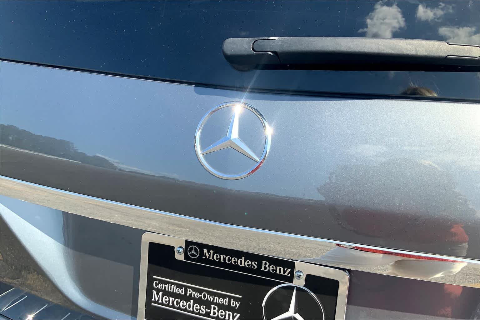 Used 2018 Selenite Grey Metallic Mercedes-Benz GLS 450 image 31