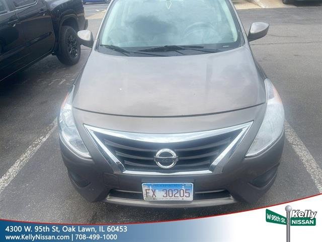 2017 Nissan Versa 1.6 SV CVT's photo