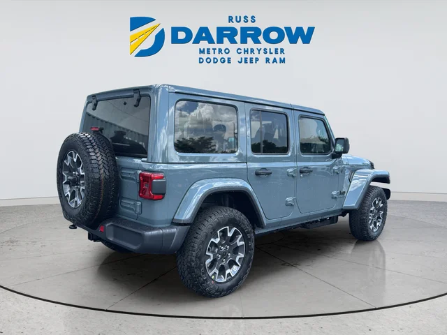 New 2026 Gray Jeep Sahara image 5