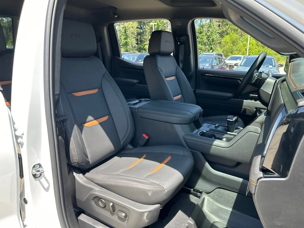 New 2026 Summit White GMC AT4 image 21