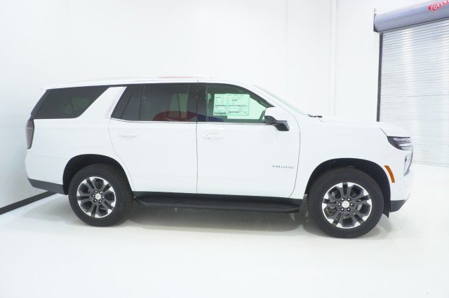 New 2027 Summit White Chevrolet LS image 4