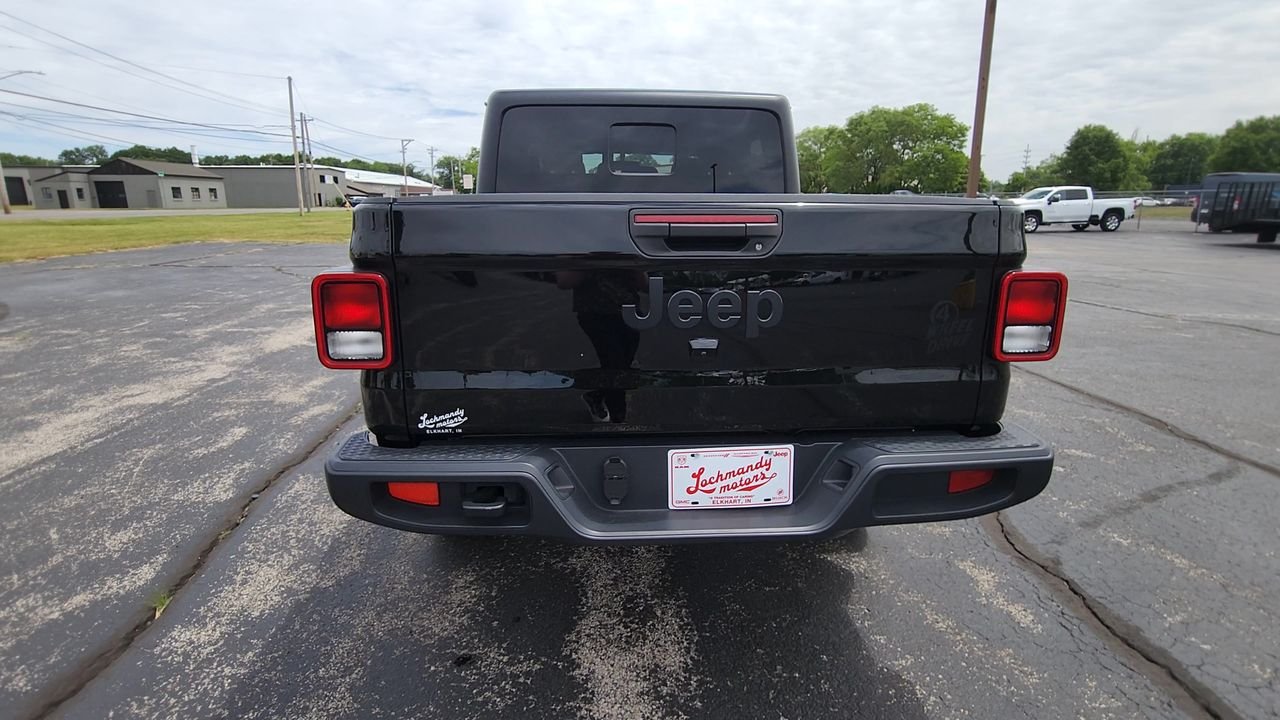 Used 2023 Black Jeep Willys image 7
