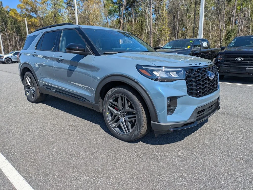 New 2026 Vapor Blue Metallic Ford ST image 2