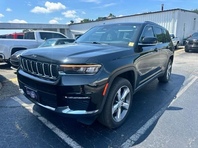 Used 2021 Black Jeep Limited image 7