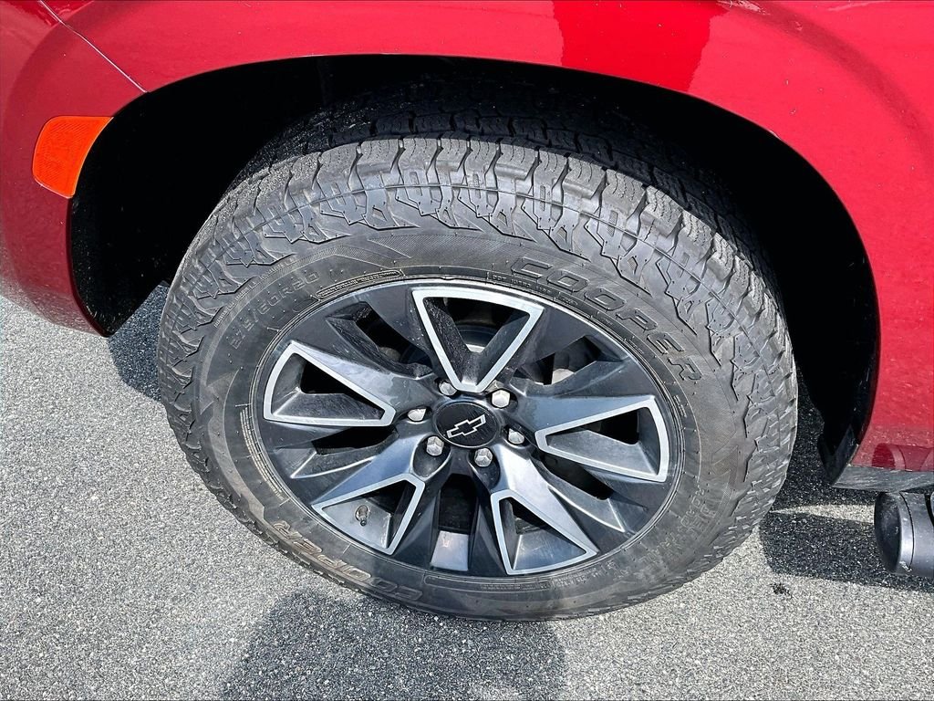 Used 2022 Cherry Red Tintcoat Chevrolet Z71 image 7