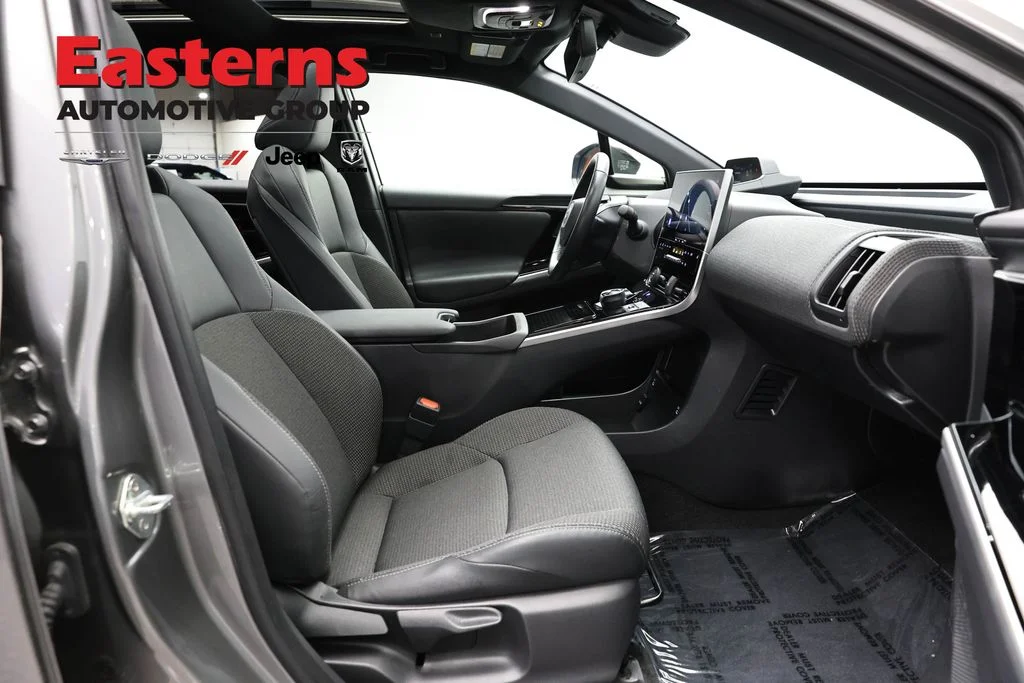 Used 2023 Gray Toyota XLE image 22
