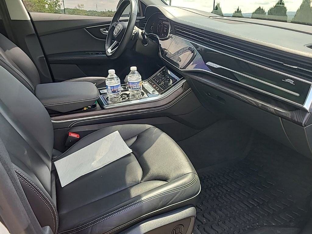 Used 2022 Glacier White Metallic Audi 55 Prestige image 17
