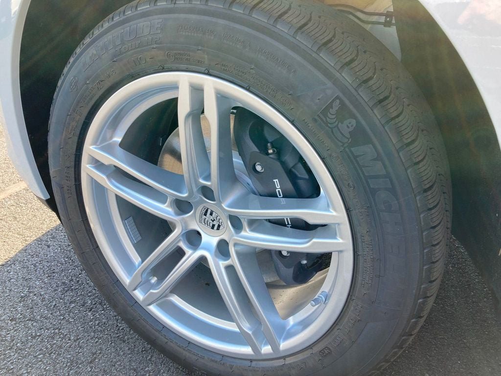 Used 2025 White Porsche AWD image 14