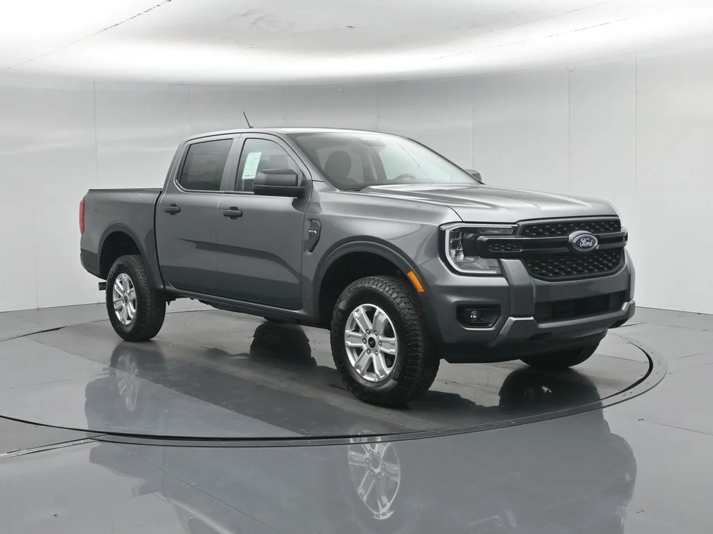 New 2026 Gray Ford XL image 3